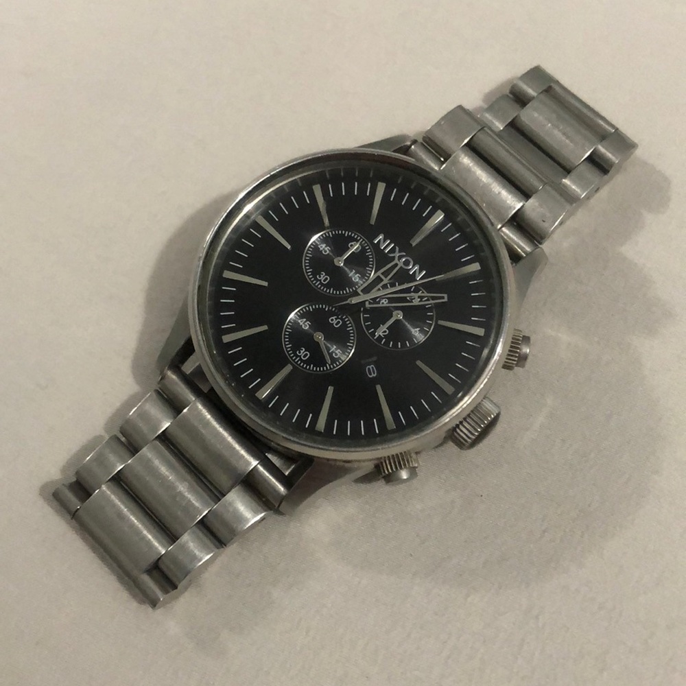 Nixon The Sentry Chrono Watch